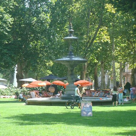 Zagrebrent Apartments Bagian luar foto